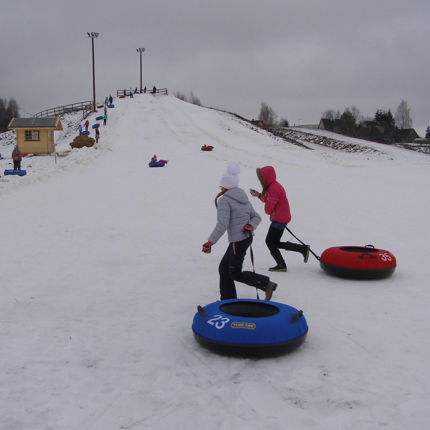 Kaurimäe snowtubing